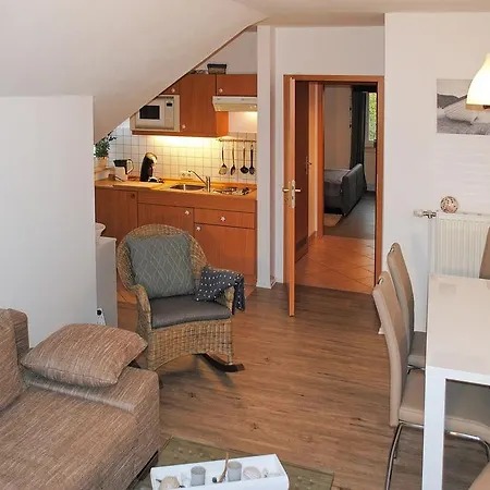 Wohnpark Stadt Hamburg - We 18 Mit Balkon * Binz
